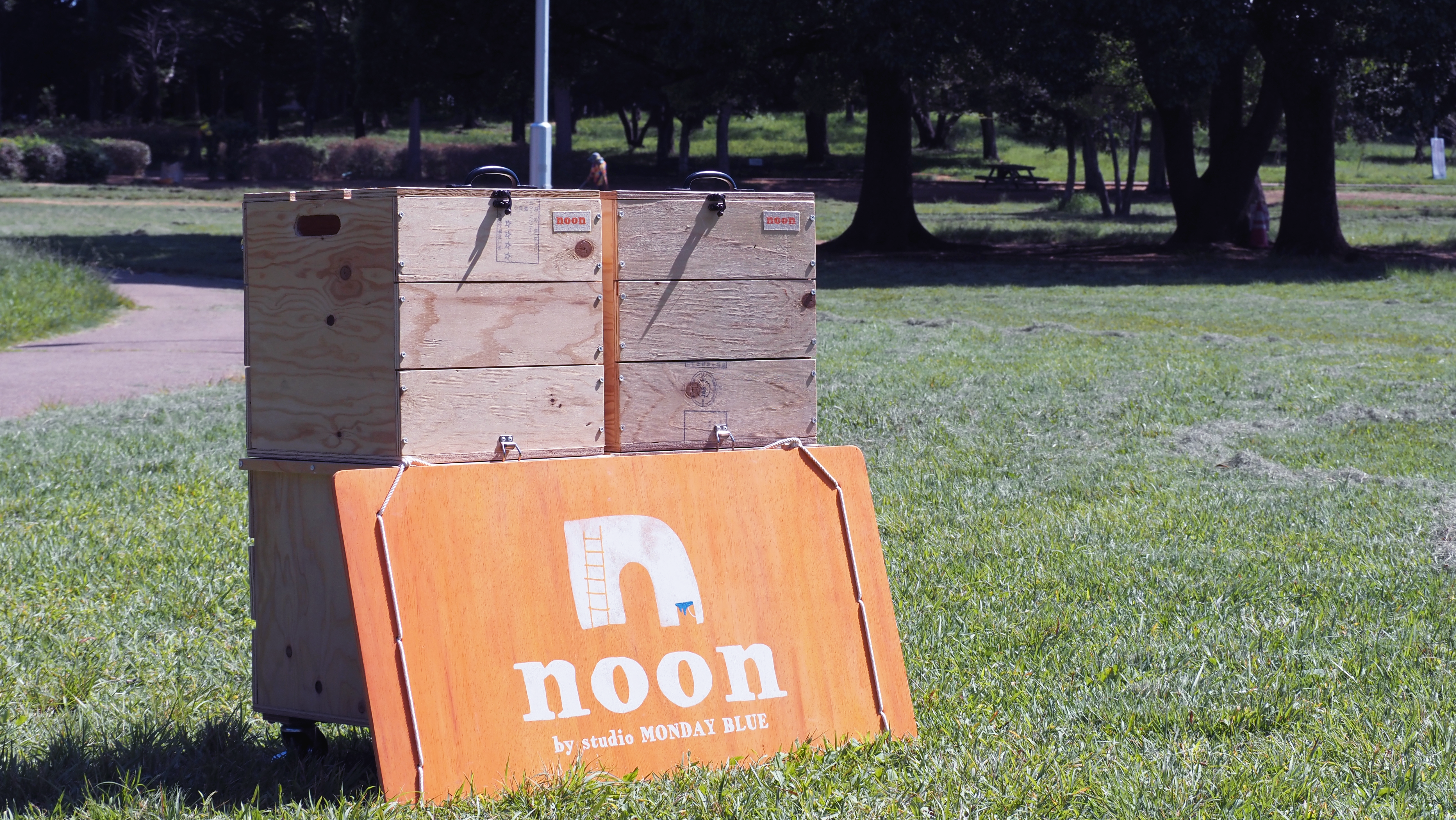 マルシェテーブルの写真